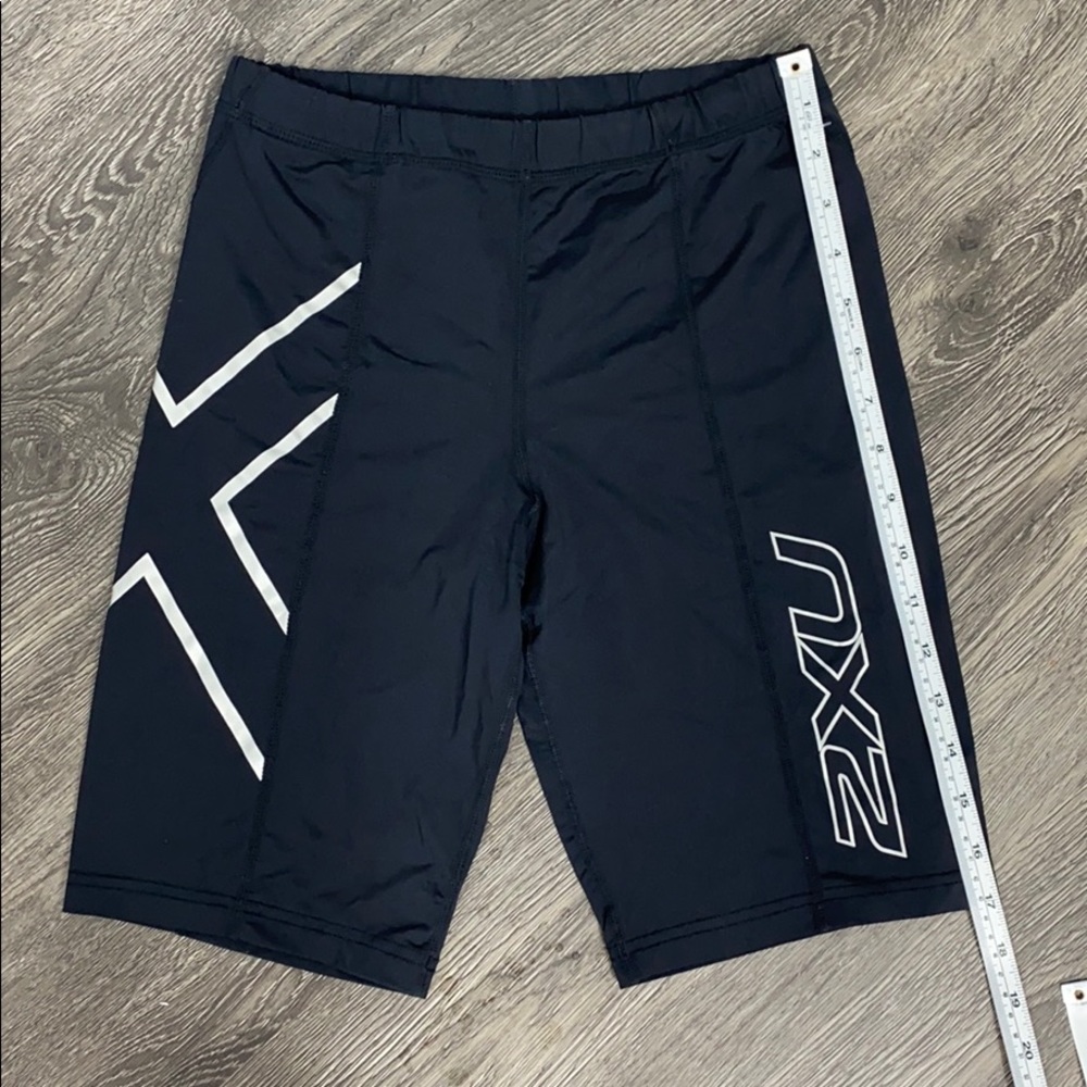 COPY - - 2xu compression shorts - Picture 13 of 16